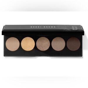 Bobbi Brown Smokey nudes eyeshadow palette.